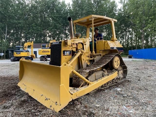 CAT D5G Vikšriniai buldozeriai