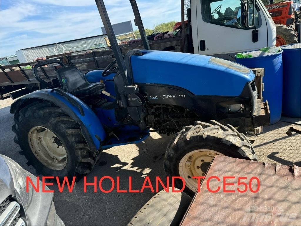 New Holland TCE50 Traktoriai