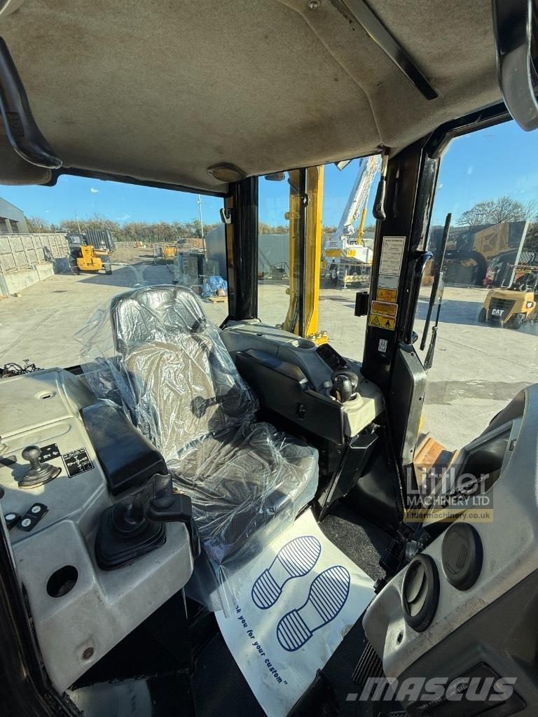 CAT D 6 N LGP Vikšriniai buldozeriai