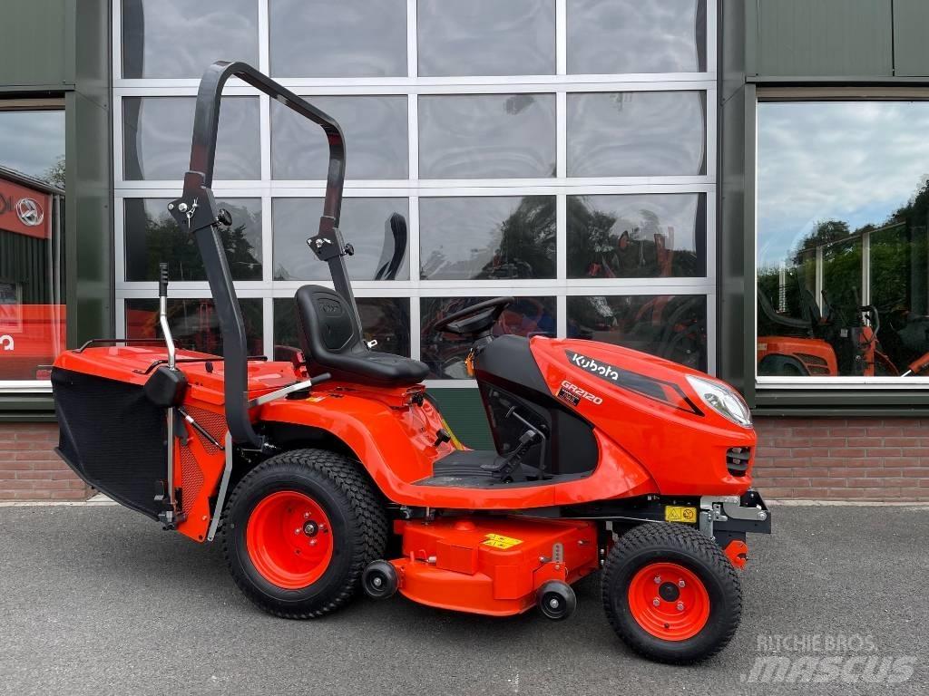 Kubota GR 2120 Sodo traktoriukai-vejapjovės