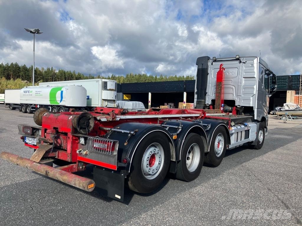 Volvo FH 500 Sunkvežimiai su keliamuoju kabliu