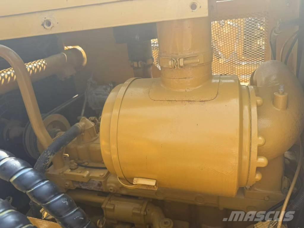 CAT D 7 G Greideriai