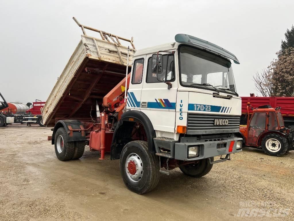 Iveco Magirus 170-23 Savivarčių priekabų vilkikai