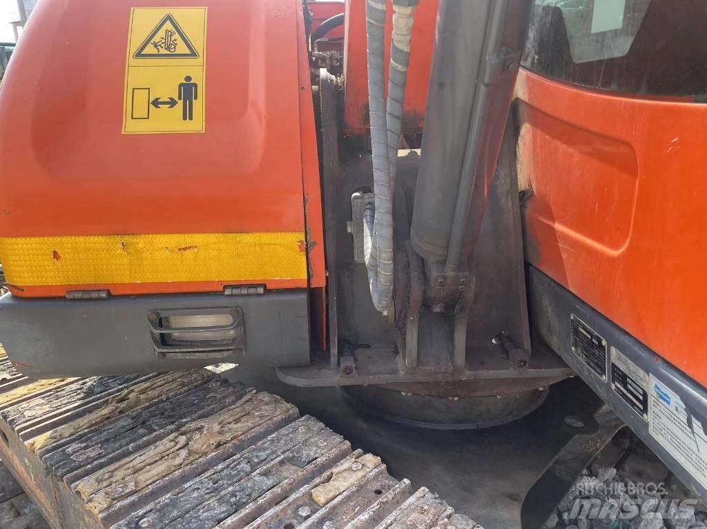 Doosan DX 85 Vidutinės galios ekskavatoriai 7-12 t