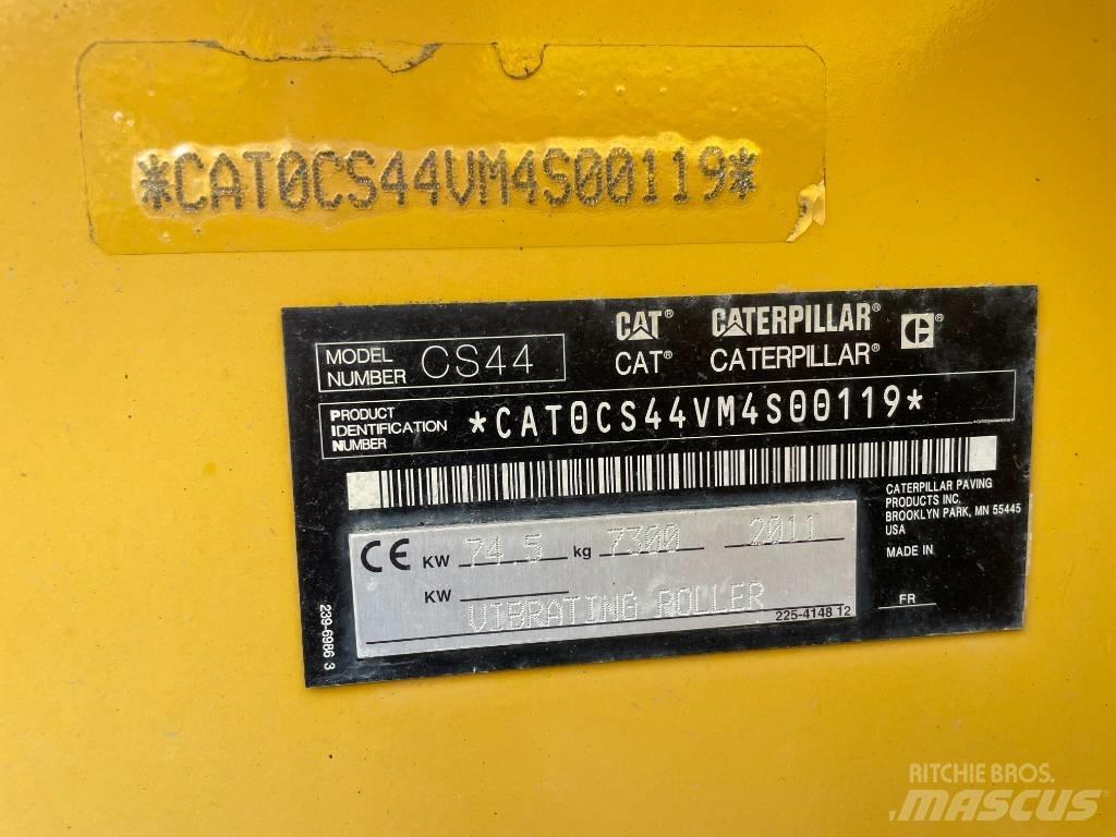 CAT CS44 Vieno būgno volai