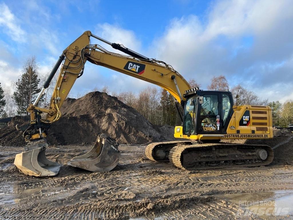 CAT 323 Nextgen Vikšriniai ekskavatoriai