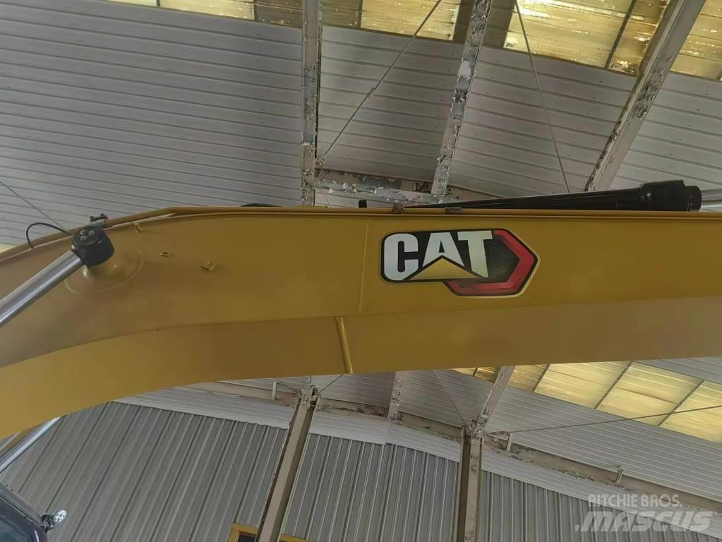 CAT 320GX Vikšriniai ekskavatoriai