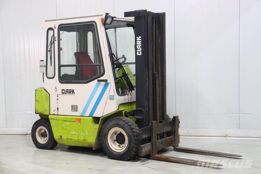 Clark DPM20N Dyzeliniai krautuvai
