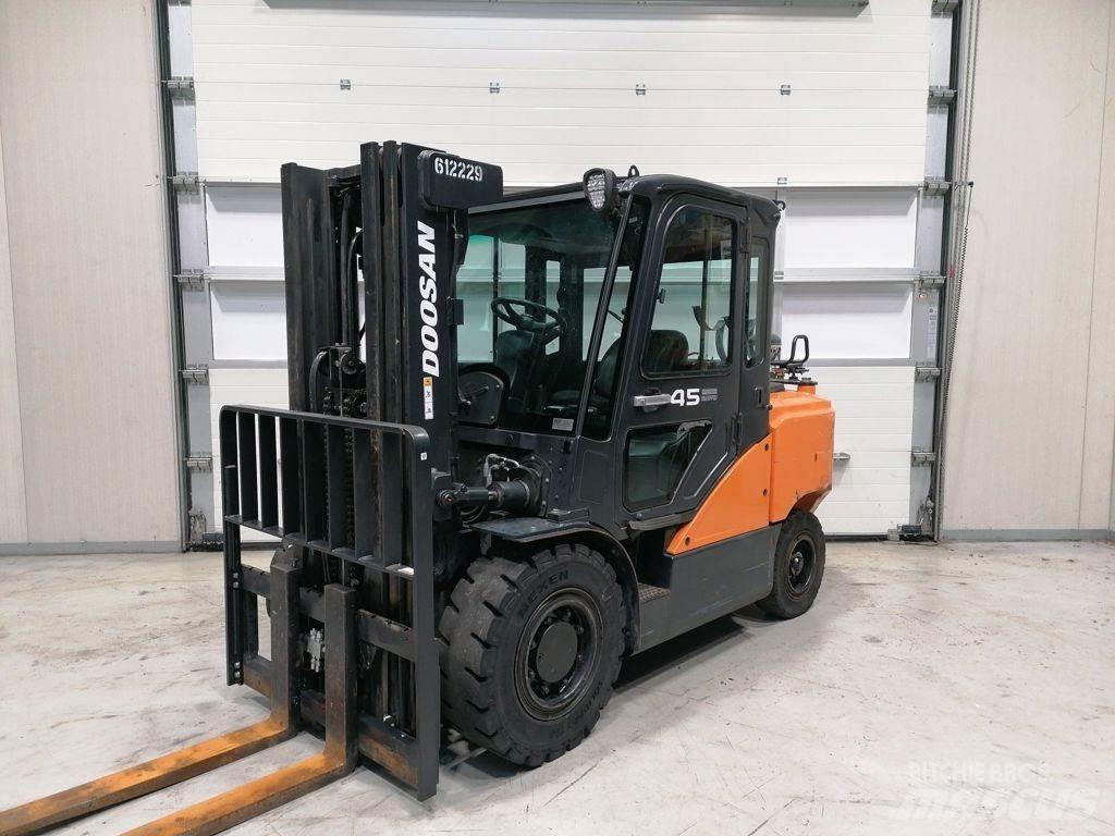 Doosan G45SC-7 LPG (dujiniai) krautuvai
