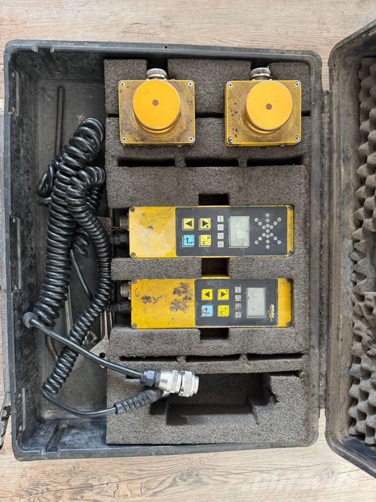 Dynapac f 141 c Asfalto klotuvai