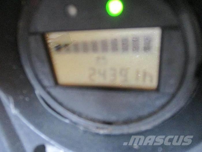 Still EXU 16 Mažų aukščių keltuvai