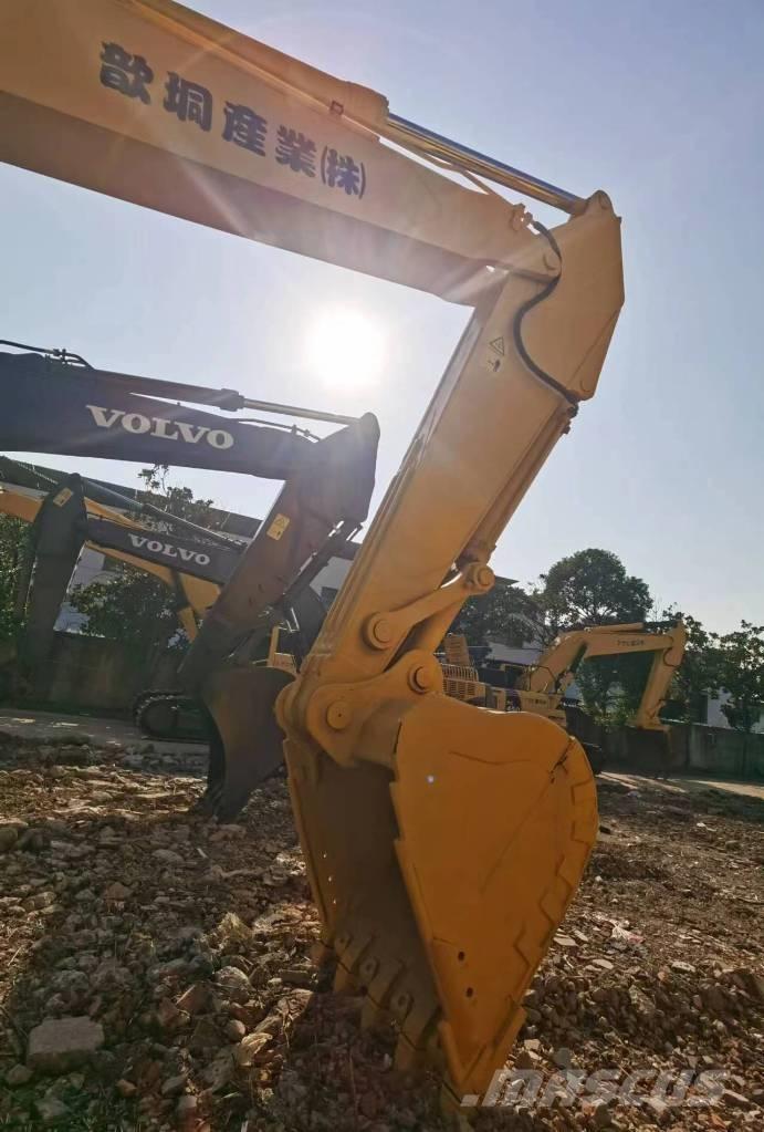 Komatsu PC 450-7 Vikšriniai ekskavatoriai