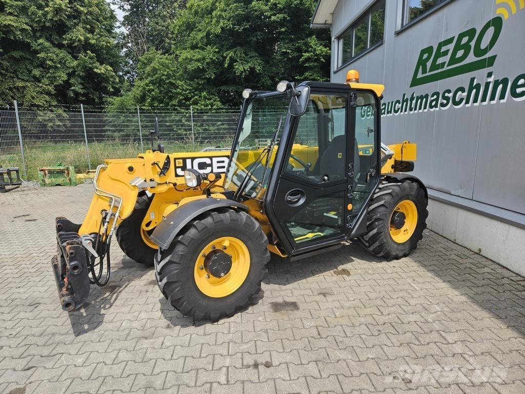 JCB 525-60 Teleskopiniai krautuvai