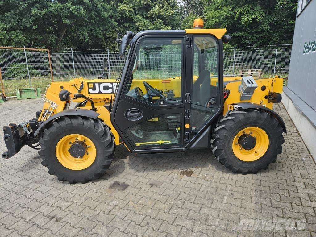 JCB 525-60 Teleskopiniai krautuvai