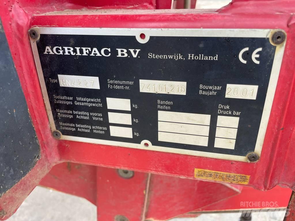 Agrifac GN4227 Prikabinami purkštuvai