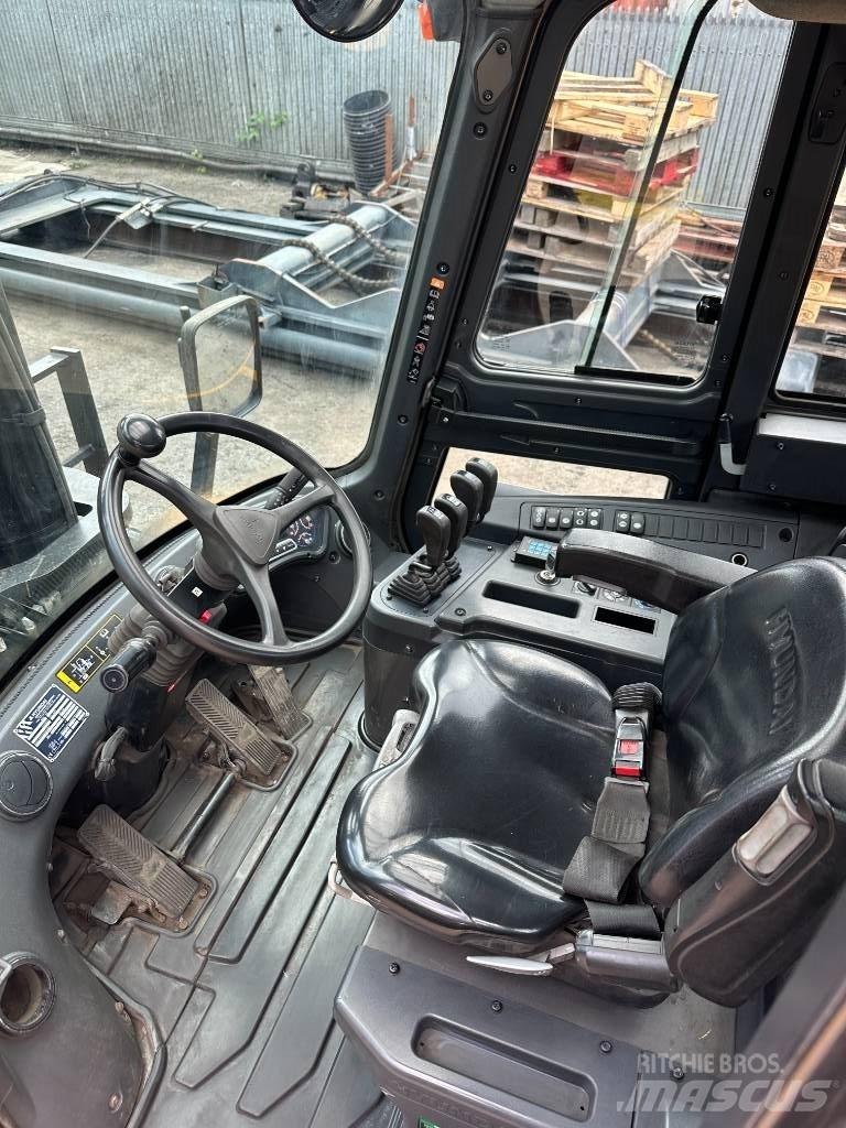 Hyundai 70 D-9 Dyzeliniai krautuvai