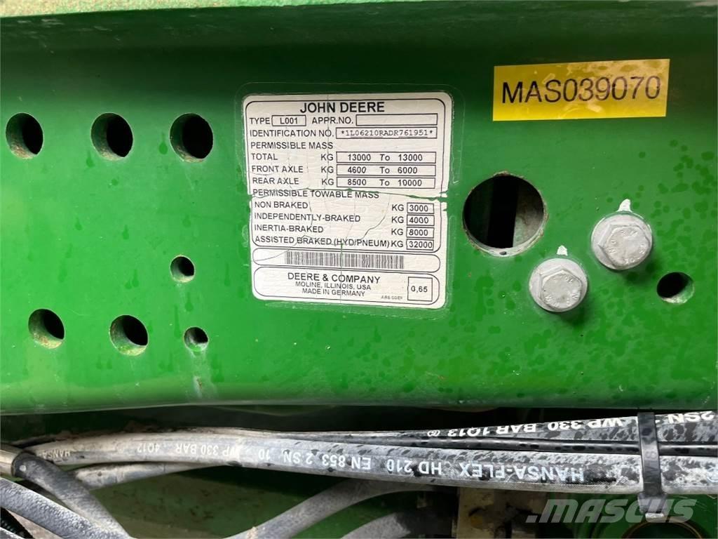 John Deere 6210R Traktoriai