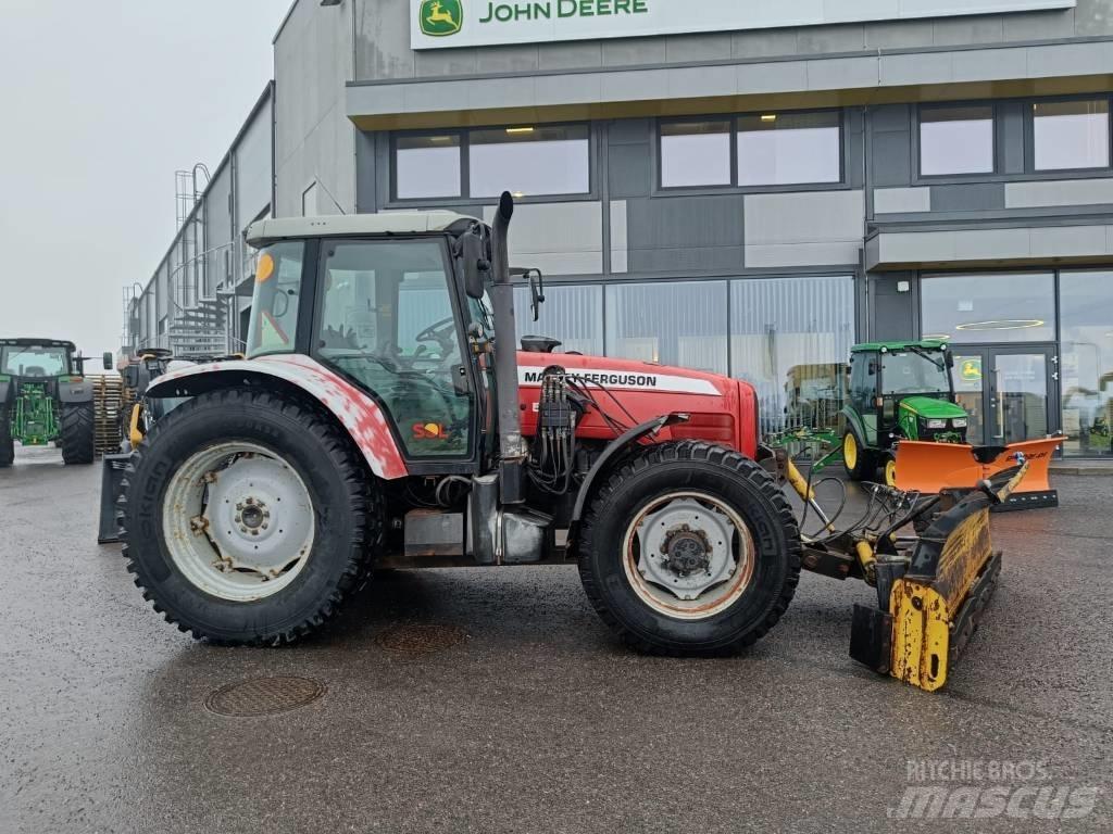 Massey Ferguson 5465 Traktoriai
