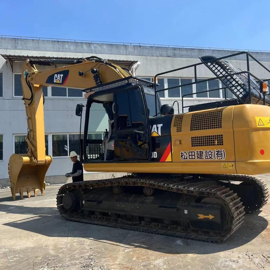 CAT 330 D Vikšriniai ekskavatoriai
