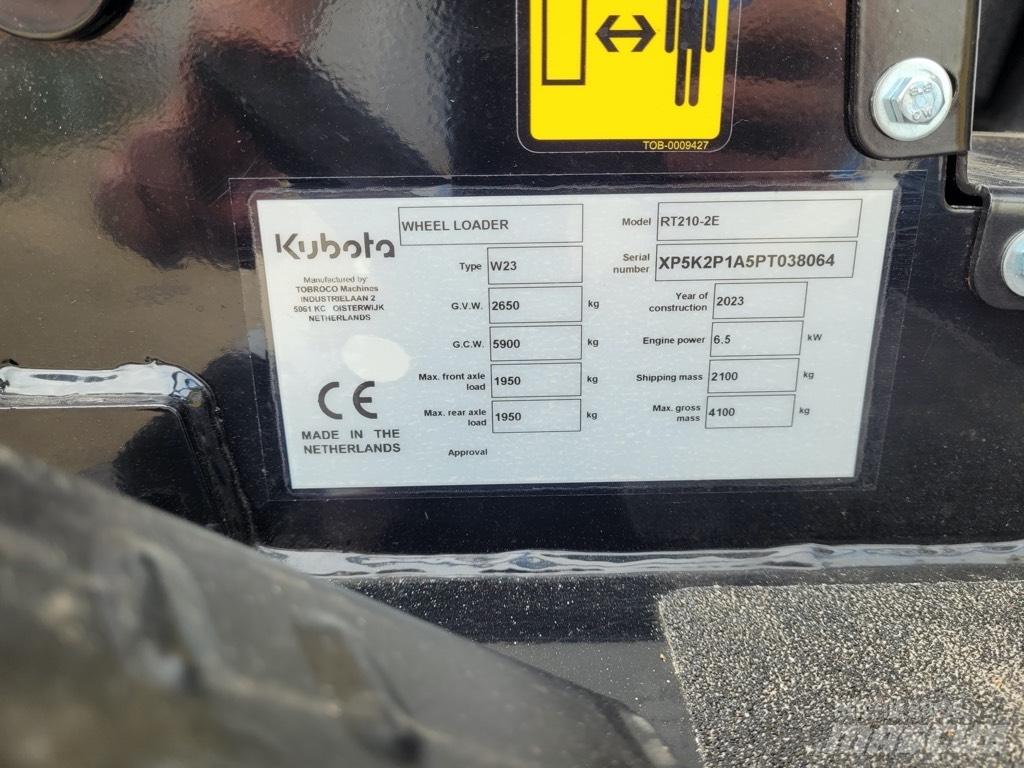 Kubota RT210-2E Naudoti ratiniai krautuvai
