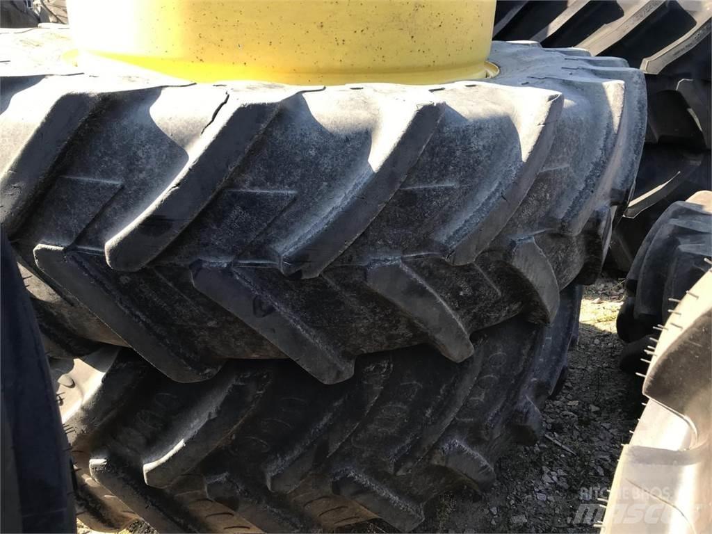 Michelin 520/85R46 Padangos, ratai ir ratlankiai