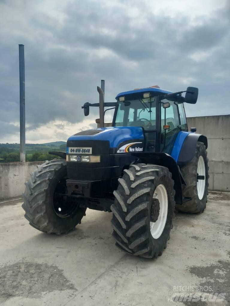New Holland TM 190 Traktoriai
