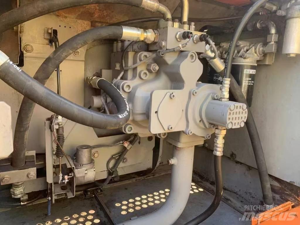 Hitachi ZX 450 H Vikšriniai ekskavatoriai