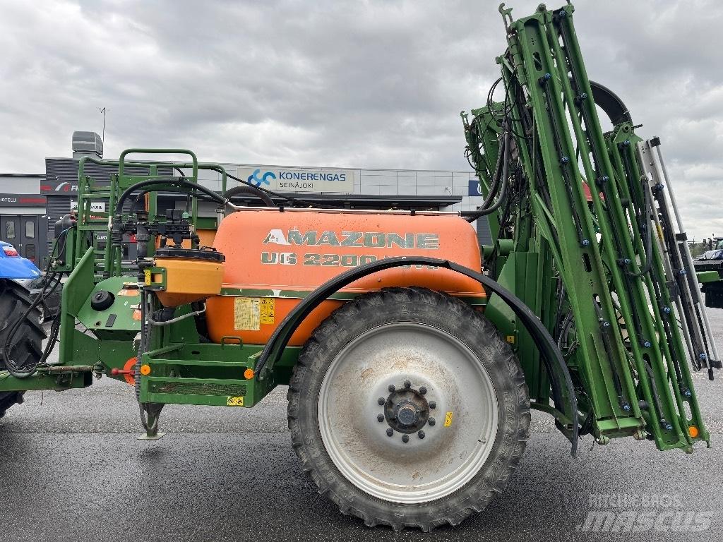 Amazone UG 2200 Nova Prikabinami purkštuvai