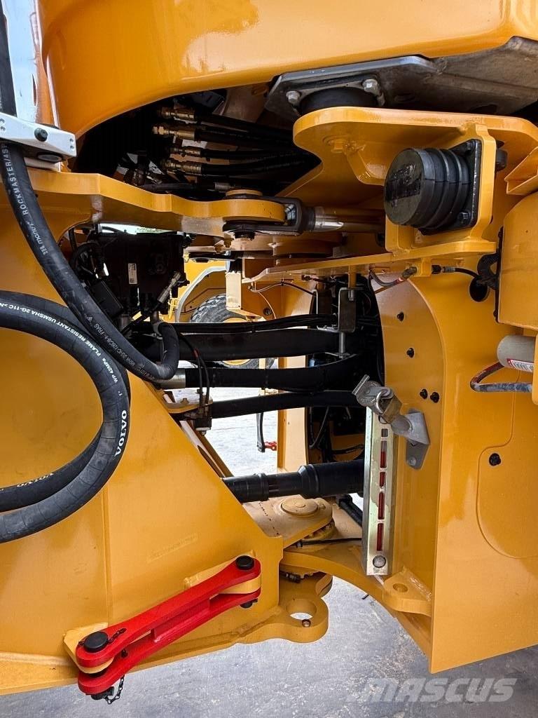 Volvo L 110 H Naudoti ratiniai krautuvai