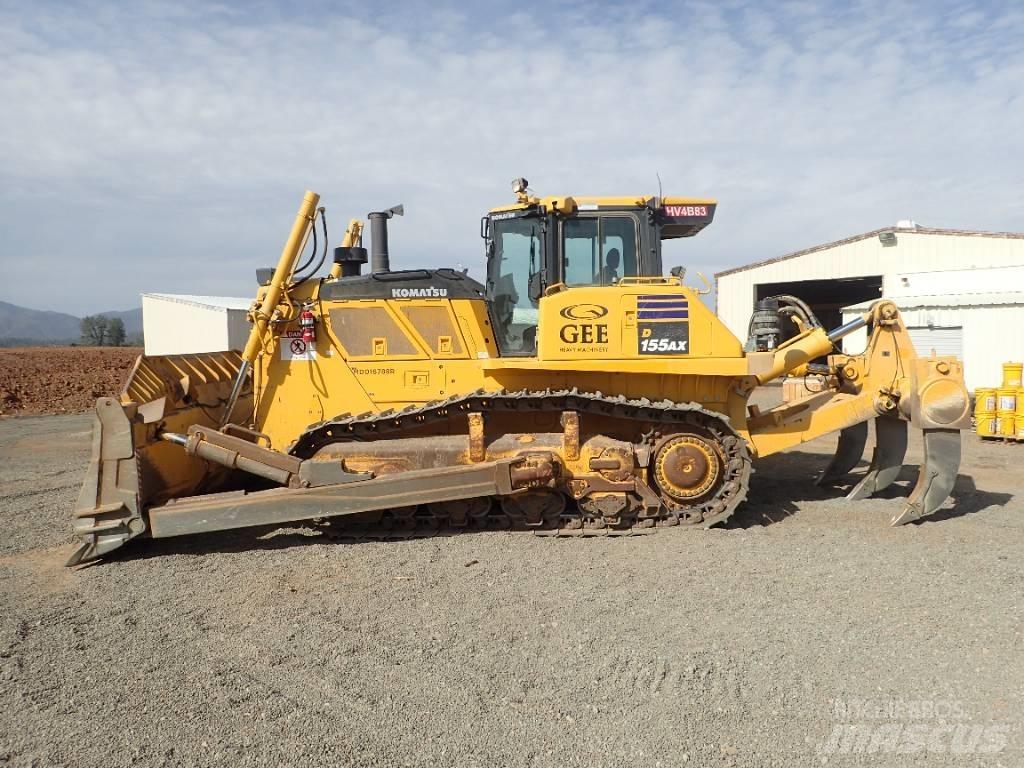 Komatsu D155AX-8 Vikšriniai buldozeriai
