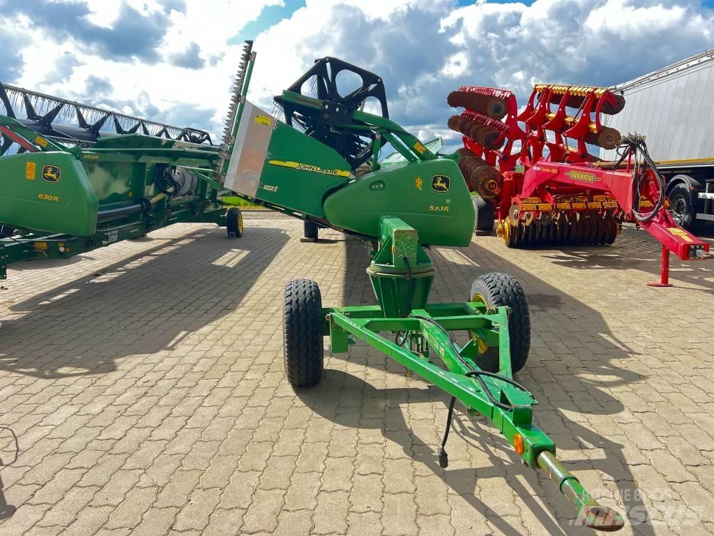 John Deere 630 R Derliaus nuėmimo kombainų galvos