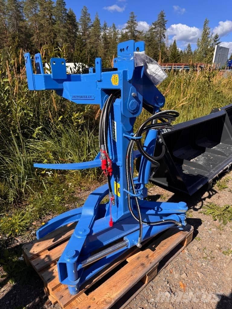  HEVO H1500 Kranai ir krautuvai