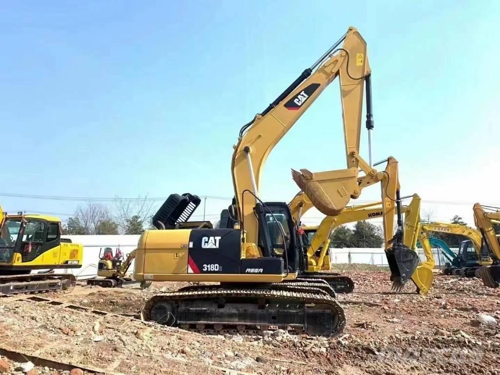 CAT CAT318D Vikšriniai ekskavatoriai