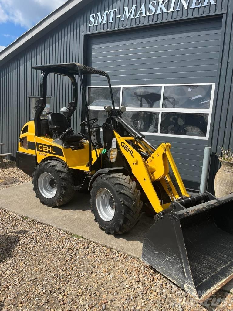 Gehl AL 440 Mini krautuvai