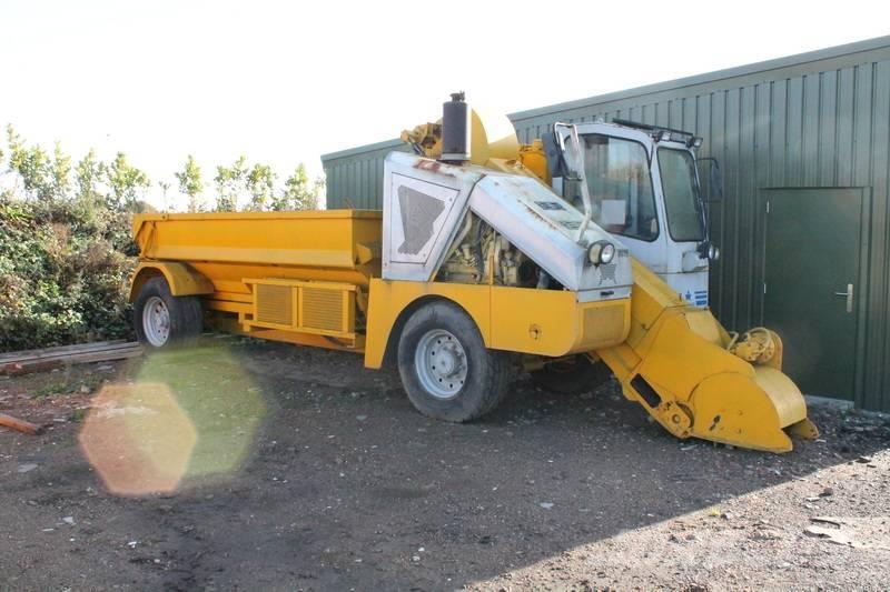 Sgariboldi 4021 Savivarčių priekabų vilkikai