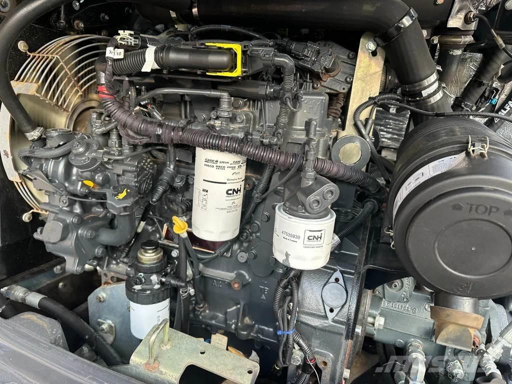 CASE 21F Naudoti ratiniai krautuvai