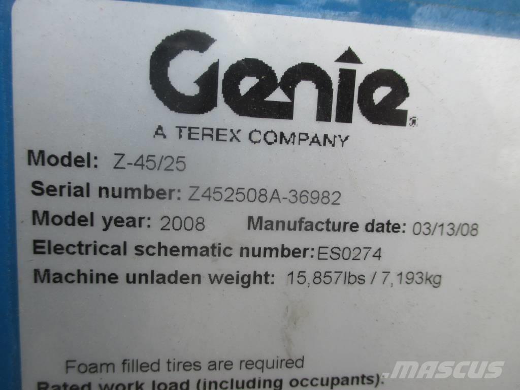 Genie Z 45/25 J DC Alkūniniai keltuvai