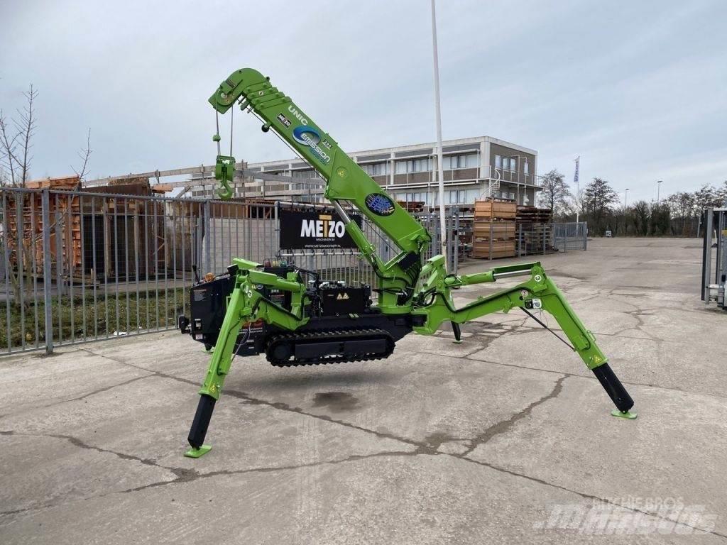 Unic URW 295 Visureigiai kranai