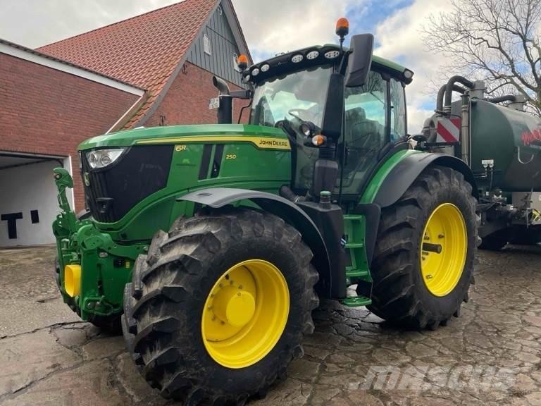 John Deere 6R 250 Traktoriai