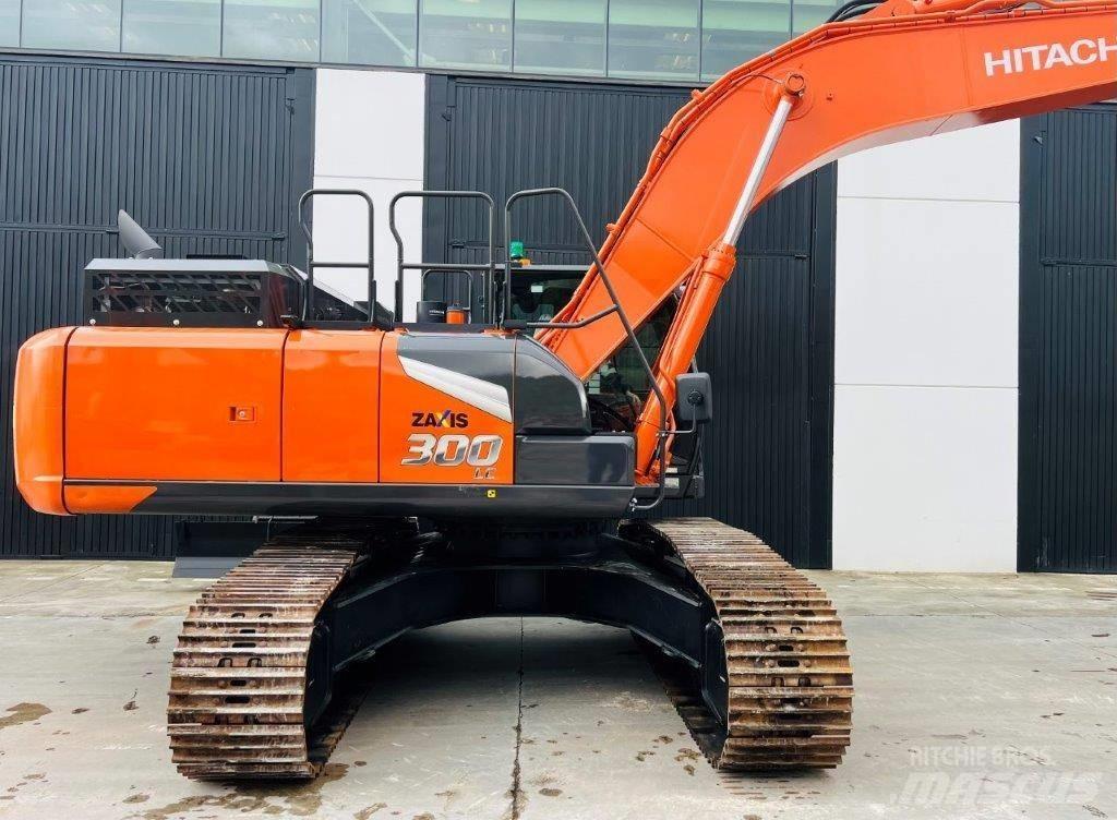 Hitachi ZX 300 LC-7 Vikšriniai ekskavatoriai