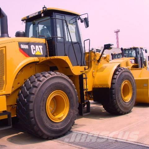 CAT 966H Naudoti ratiniai krautuvai