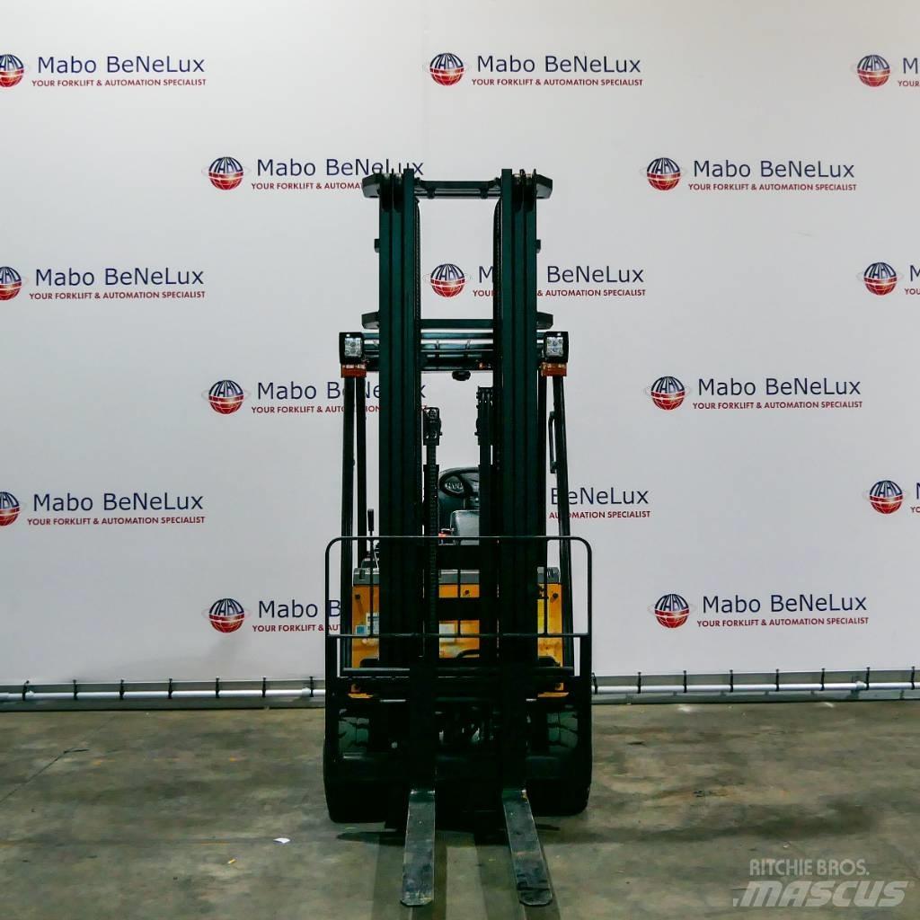 Hyundai 20 BT-9U Elektriniai šakiniai krautuvai