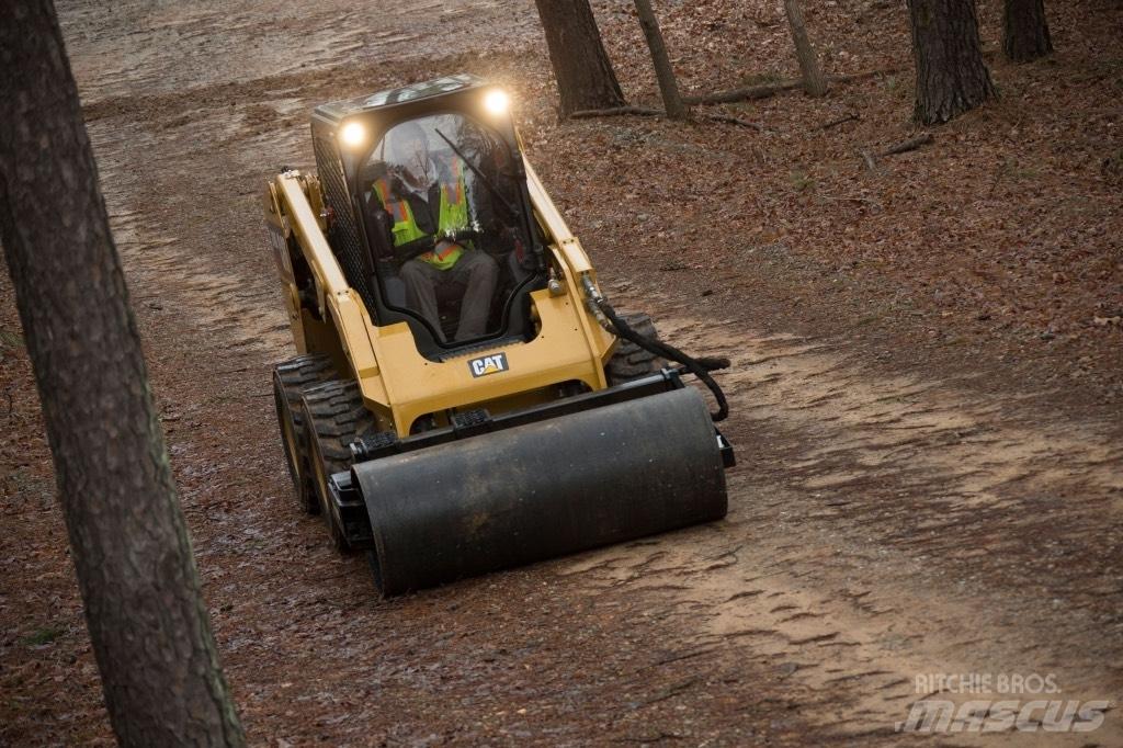 CAT 262 D Krautuvai su šoniniu pasukimu