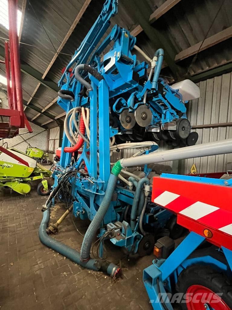 Monosem NG PLUS 12 Tiksli sėjimo technika