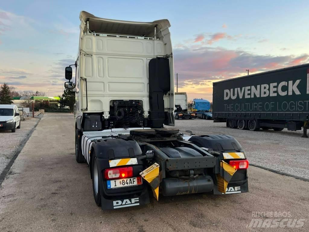 DAF XF Mega 106.46 Naudoti vilkikai