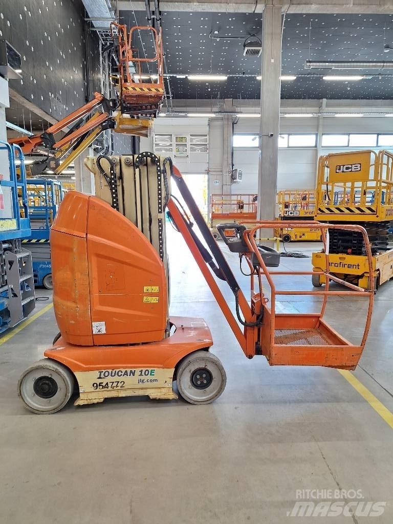 JLG Toucan 10 E Vertikalūs stiebiniai keltuvai