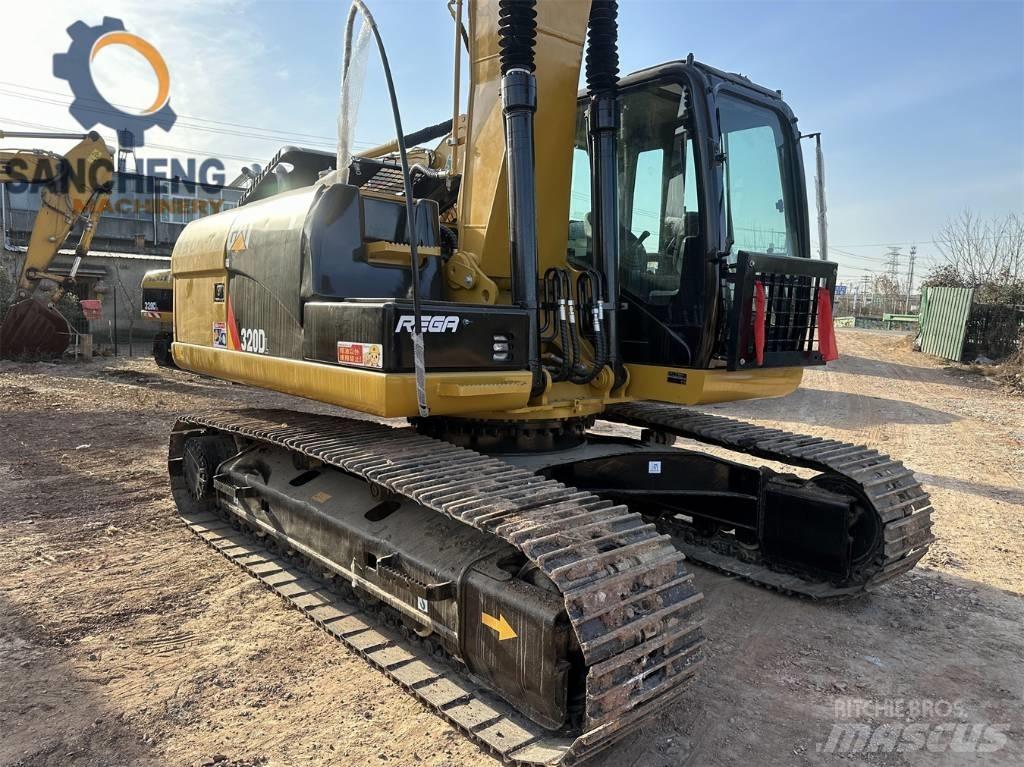 CAT 320 D Vikšriniai ekskavatoriai
