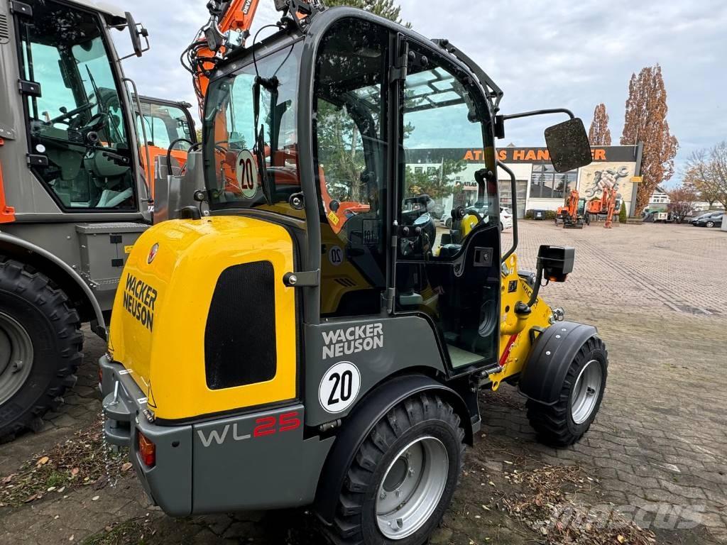 Wacker Neuson WL 25 Naudoti ratiniai krautuvai