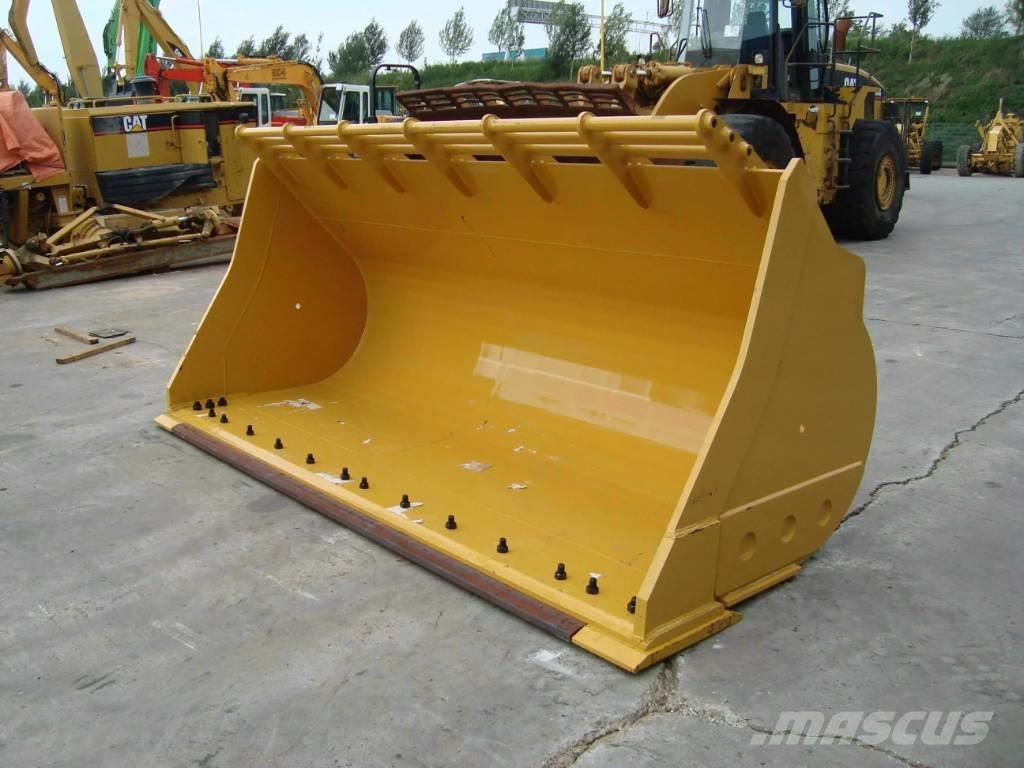 CAT 980 Kaušai
