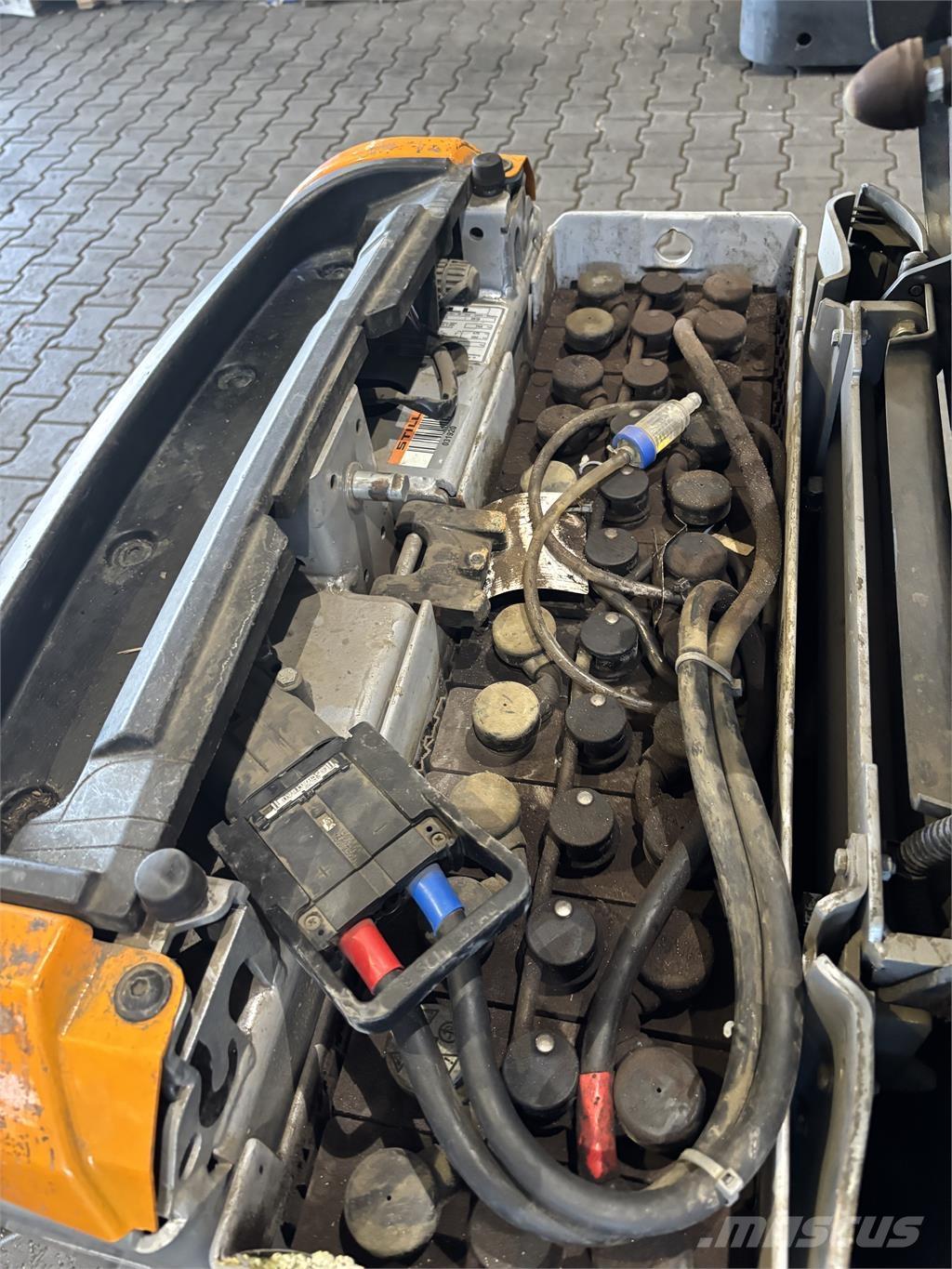 Still OPX 20 Mažų aukščių užsakytų prekių krautuvai